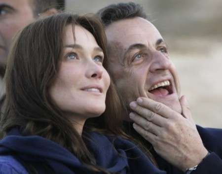 Photo:  Carla Bruni and Nicolas Sarkozy 08